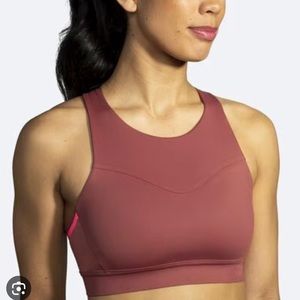 NWT - Brooks Drive 3 Pocket Run Bra - size 36 A/B - rust/pink